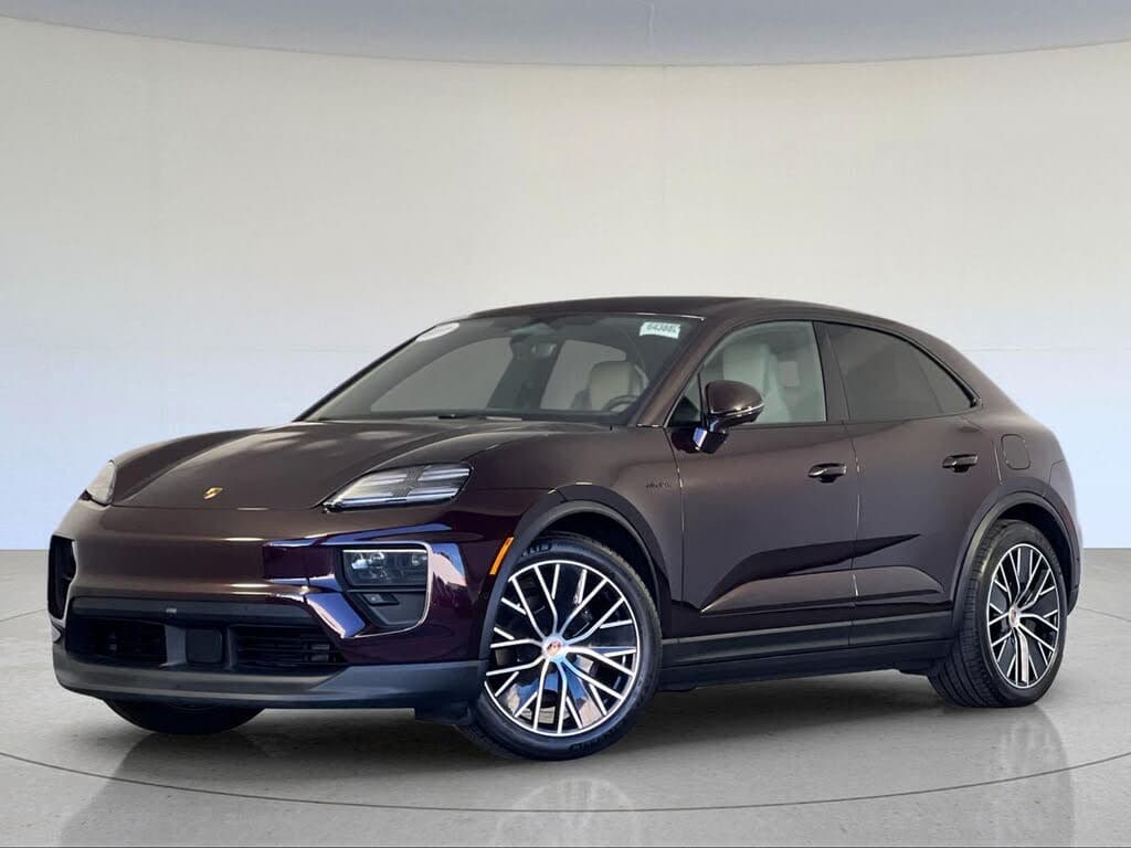 2025 Porsche Macan photo 1