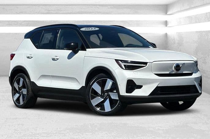2023 Volvo XC40 Recharge photo 1