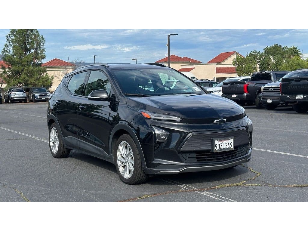 2023 Chevrolet Bolt EUV photo 1