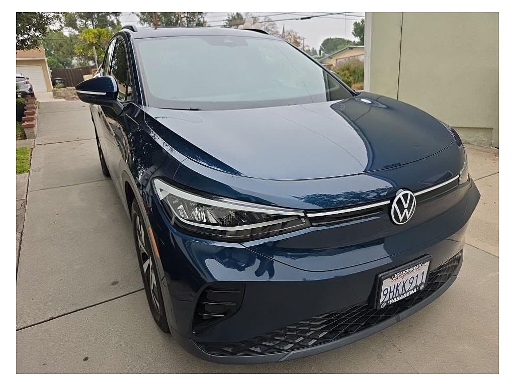 2023 Volkswagen ID.4 photo 1