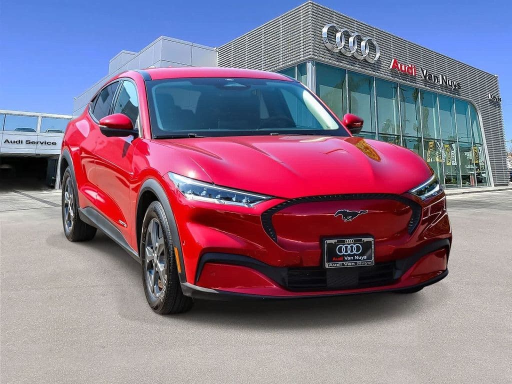2021 Ford Mustang Mach-E photo 1