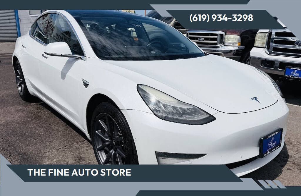 2019 Tesla Model 3 photo 1
