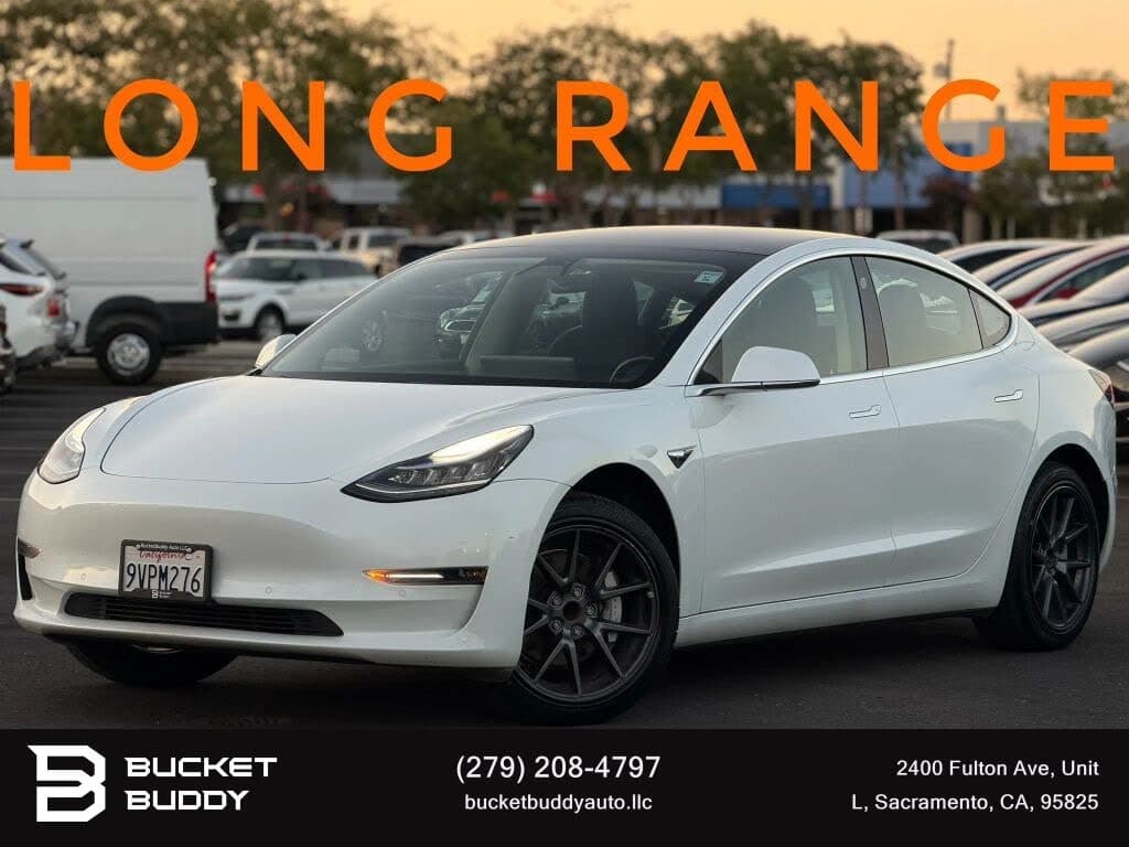 2018 Tesla Model 3 photo 1