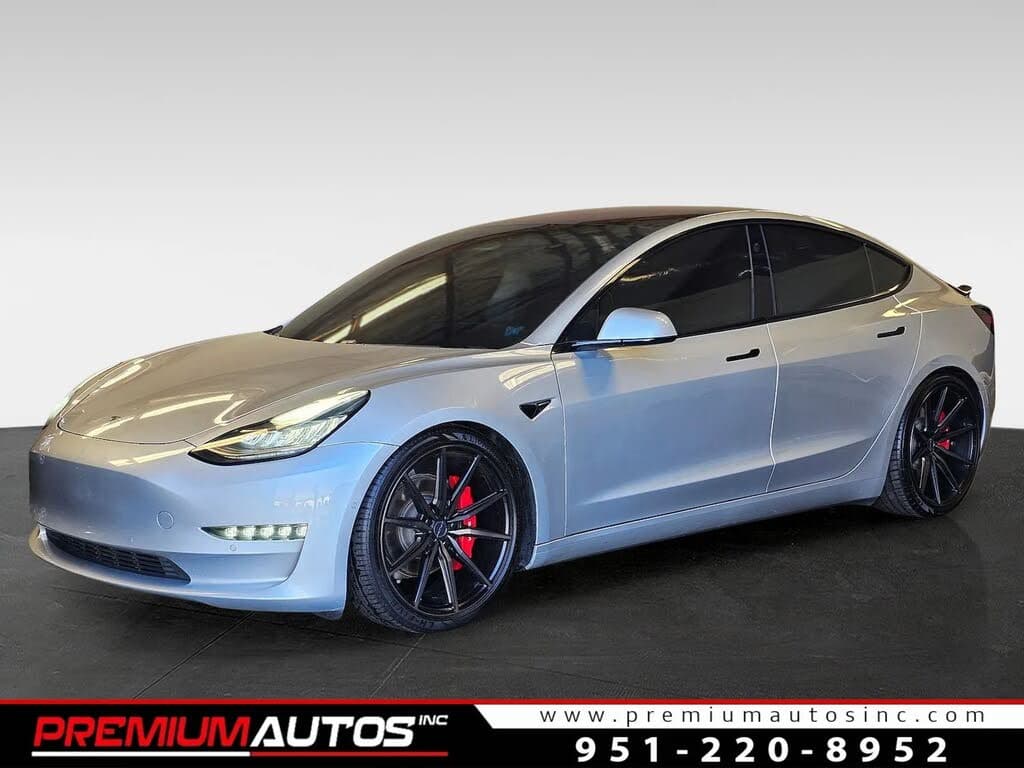 2018 Tesla Model 3 photo 1