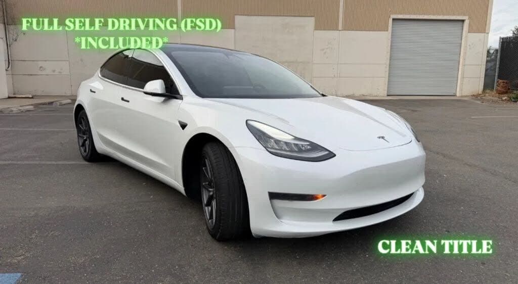 2020 Tesla Model 3 photo 1