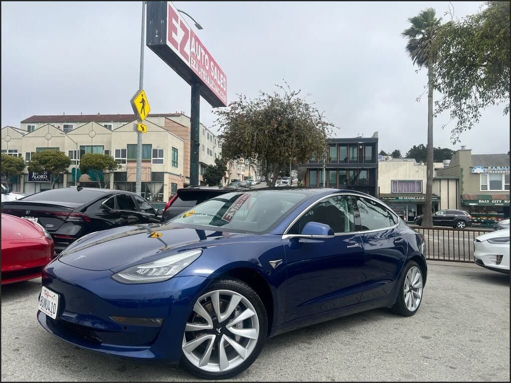 2019 Tesla Model 3 photo 1