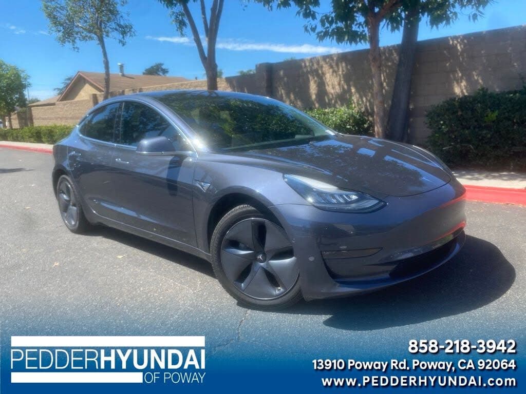 2019 Tesla Model 3 photo 1