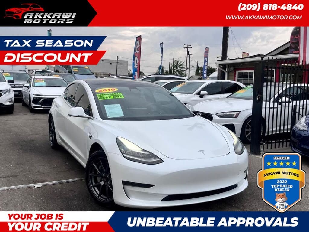 2019 Tesla Model 3 photo 1