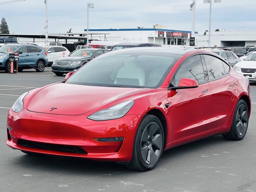 2023 Tesla Model 3 photo 1