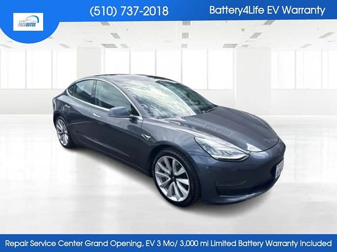 2018 Tesla Model 3 photo 1