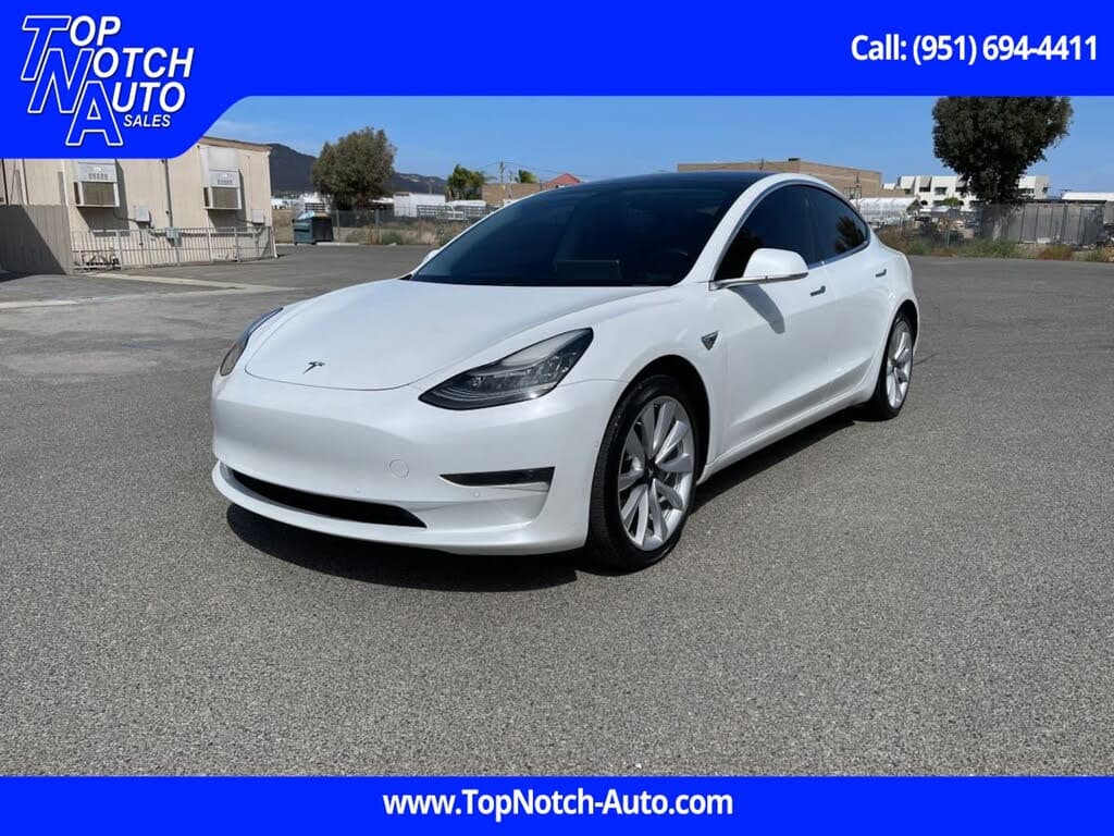 2019 Tesla Model 3 photo 1
