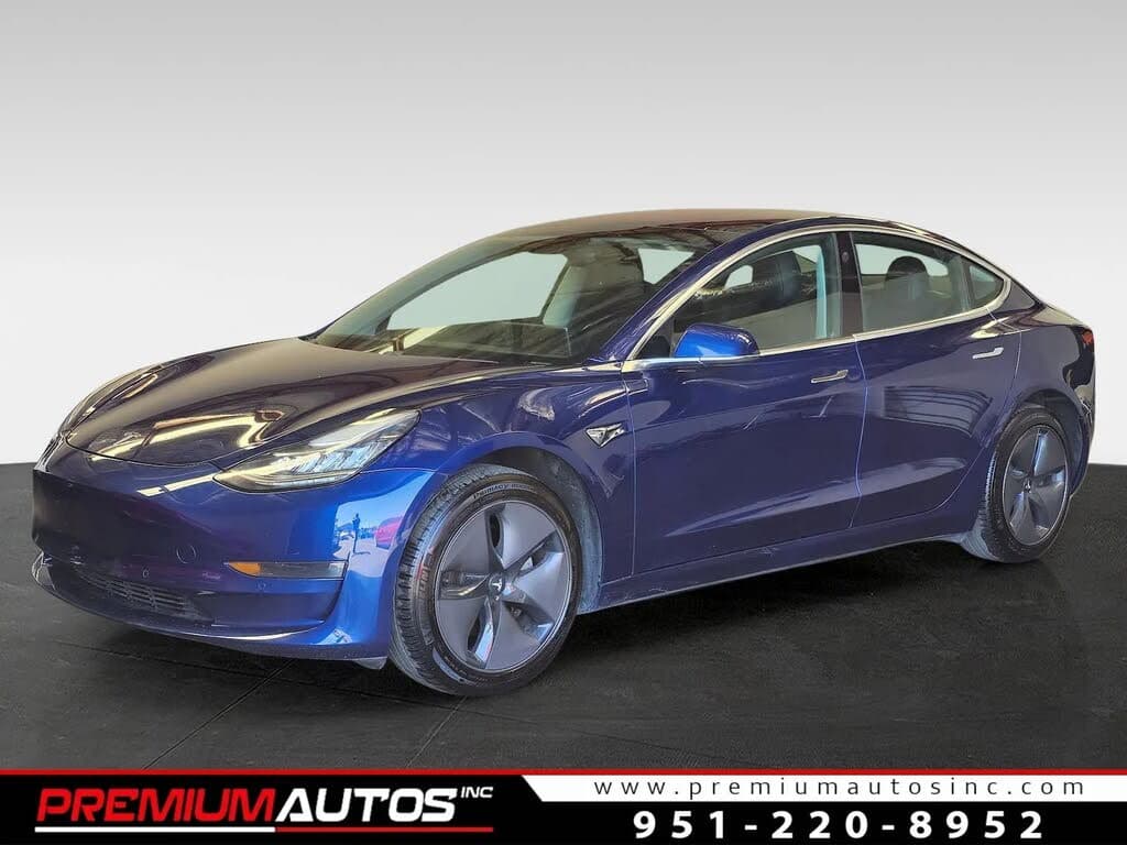 2018 Tesla Model 3 photo 1