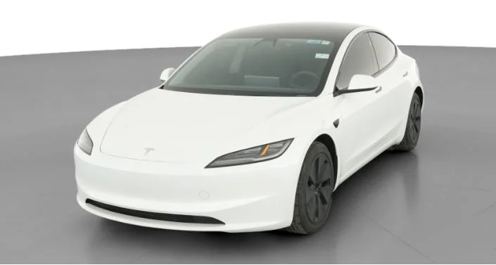 2024 Tesla Model 3 photo 1