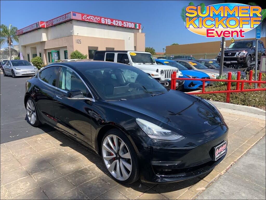 2019 Tesla Model 3 photo 1