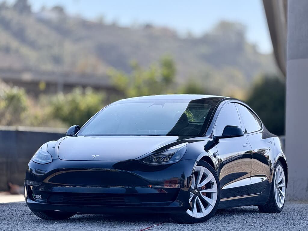 2022 Tesla Model 3 photo 1