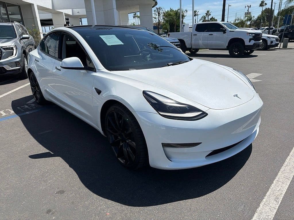 2023 Tesla Model 3 photo 1