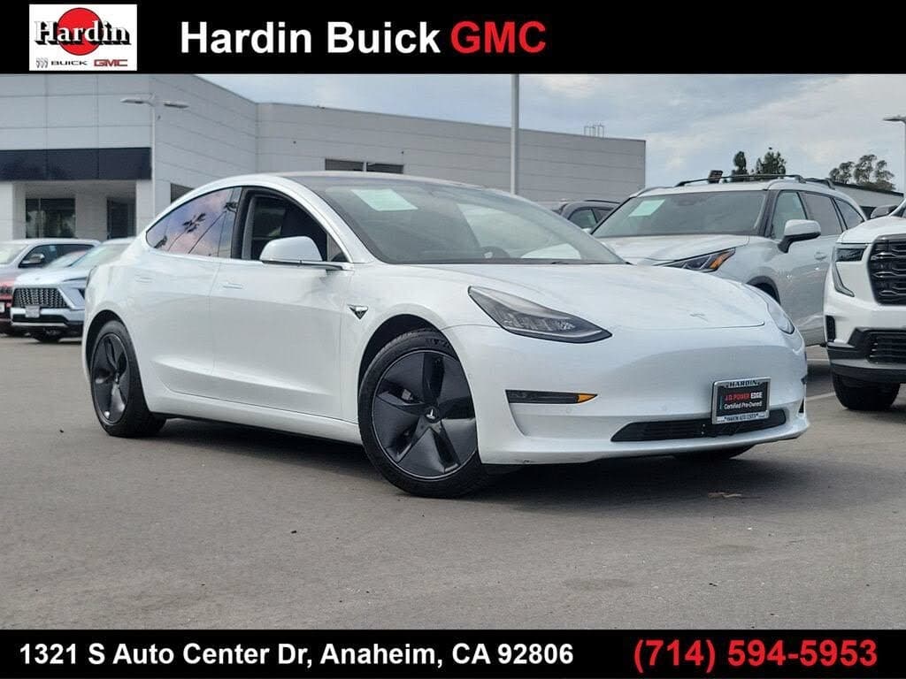 2018 Tesla Model 3 photo 1
