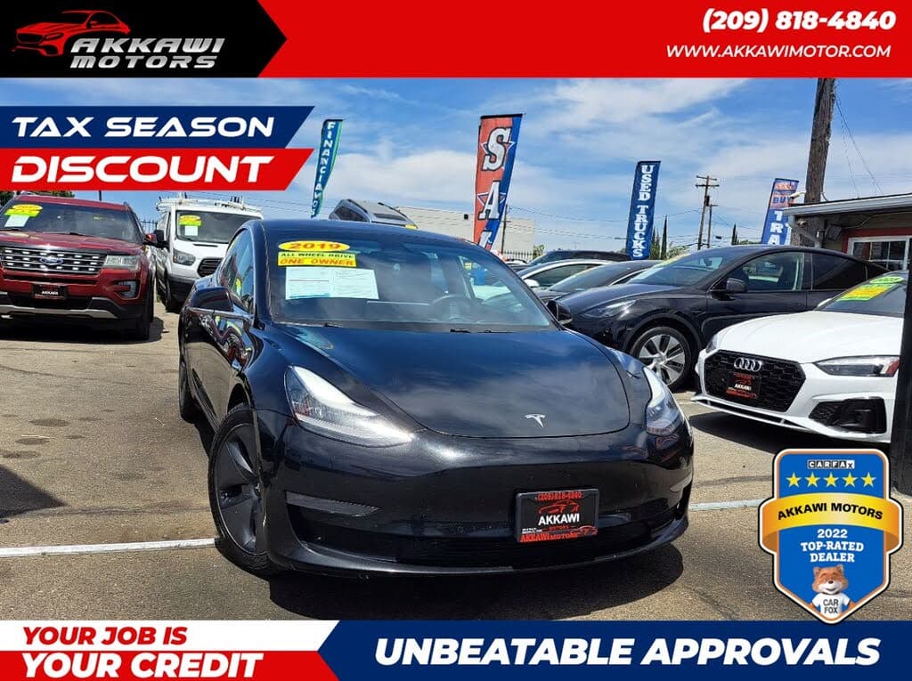 2019 Tesla Model 3 photo 1