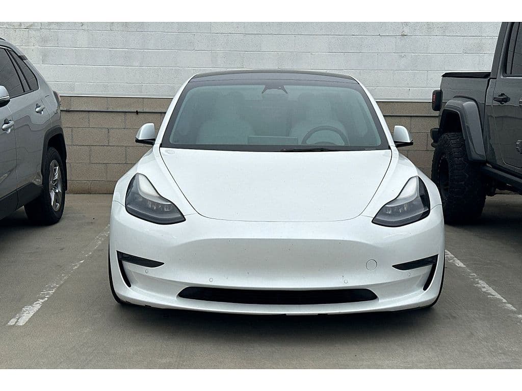 2022 Tesla Model 3 photo 1