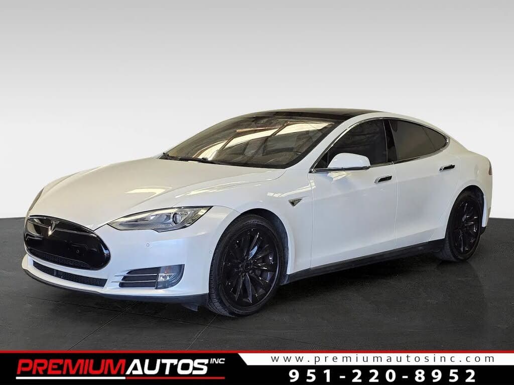 2016 Tesla Model S photo 1