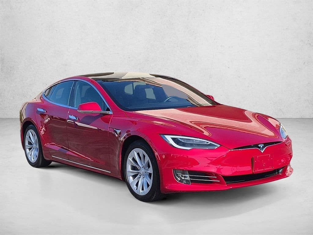 2017 Tesla Model S photo 1