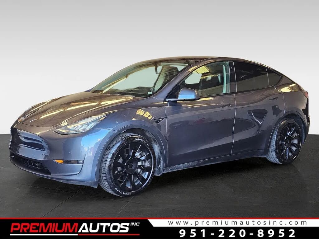 2021 Tesla Model Y photo 1
