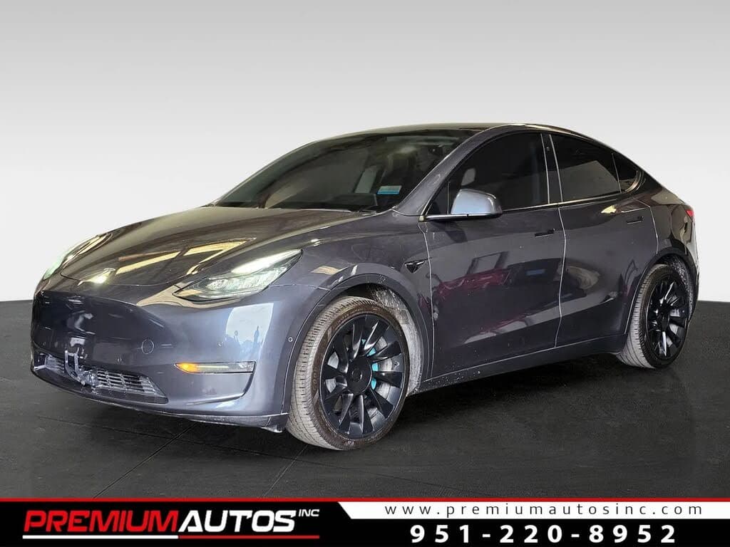 2020 Tesla Model Y photo 1
