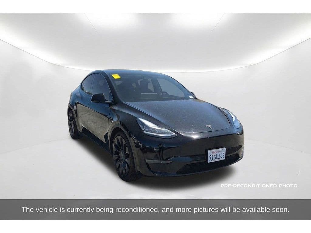 2021 Tesla Model Y photo 1