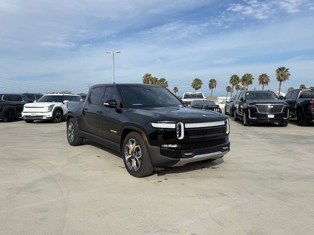 2022 Rivian R1T photo 1
