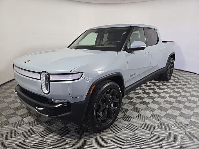 2024 Rivian R1T photo 1