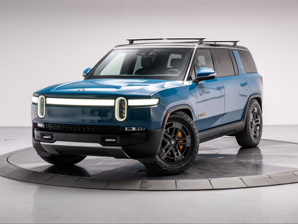 2023 Rivian R1S photo 1