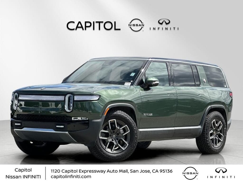 2024 Rivian R1S photo 1