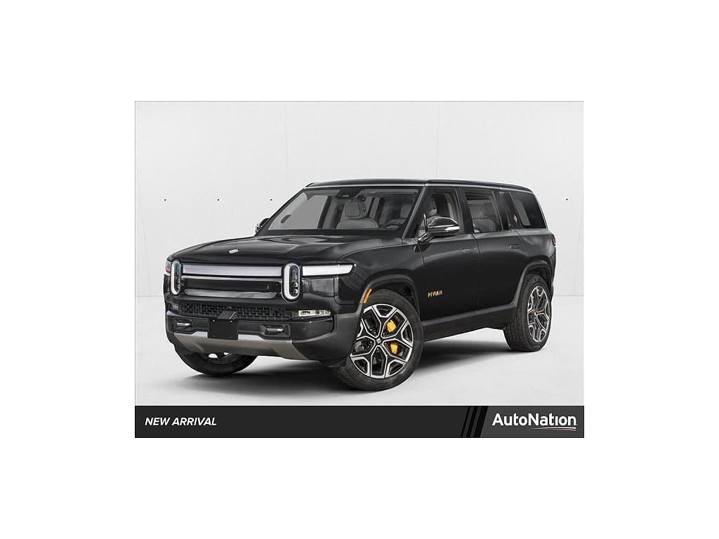2024 Rivian R1S photo 1