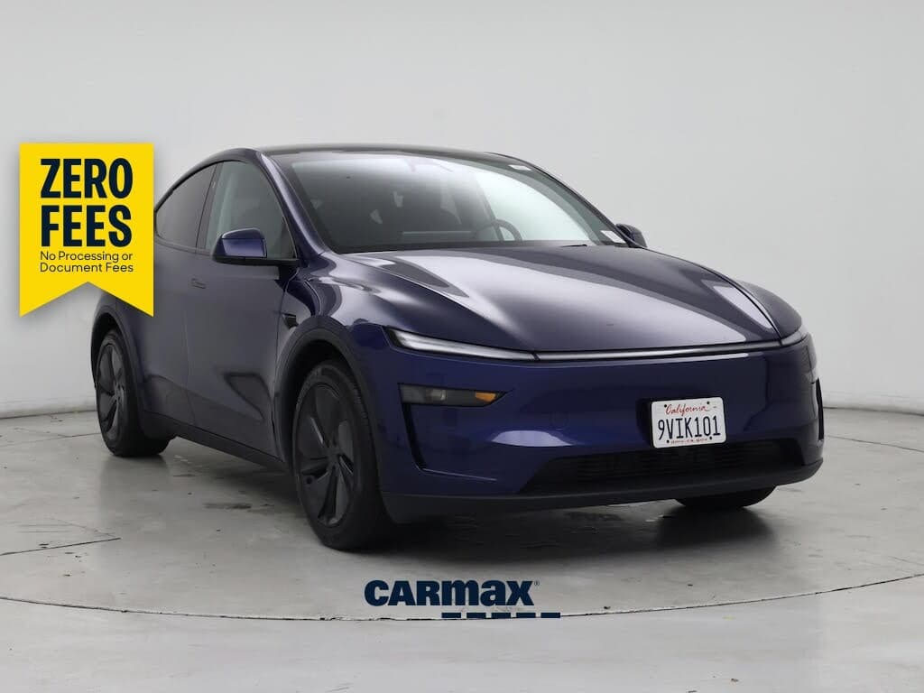 2026 Tesla Model Y photo 1