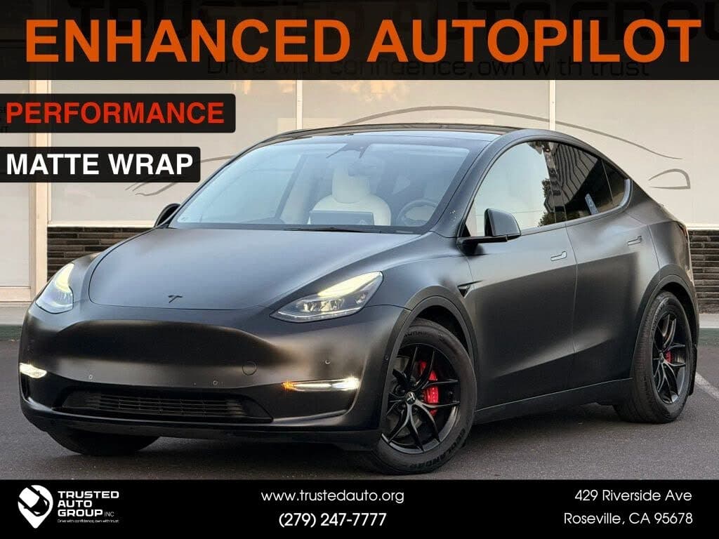 2022 Tesla Model Y photo 1