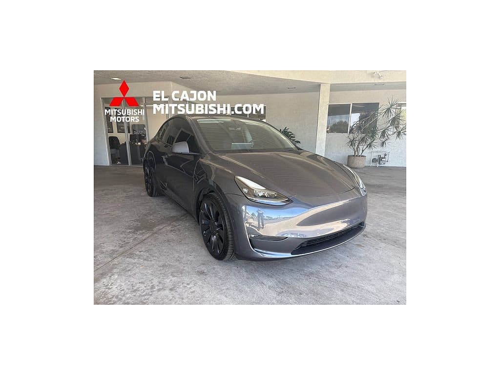 2022 Tesla Model Y photo 1