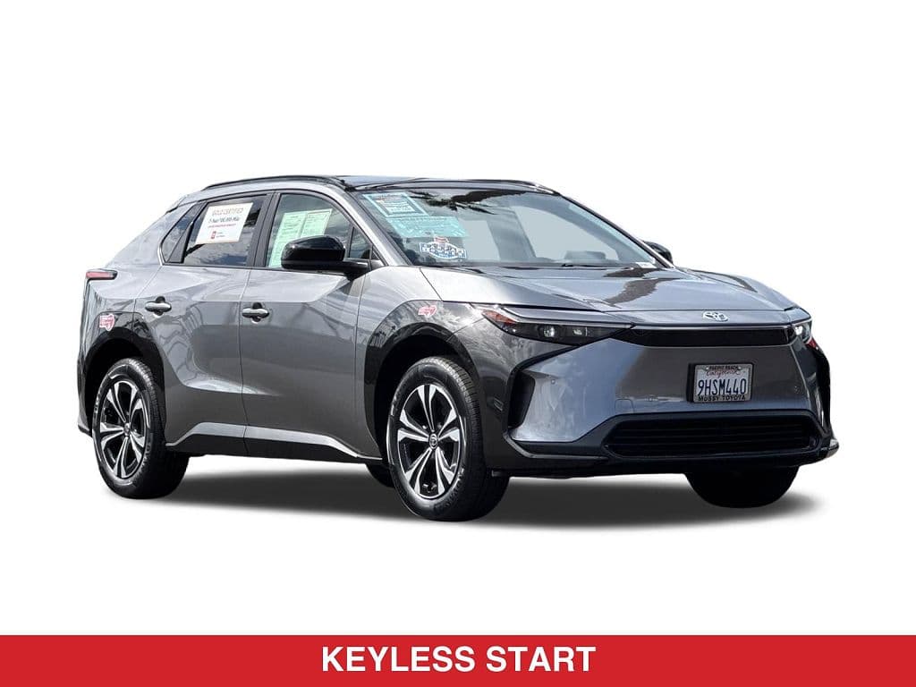 2023 Toyota bZ4X photo 1