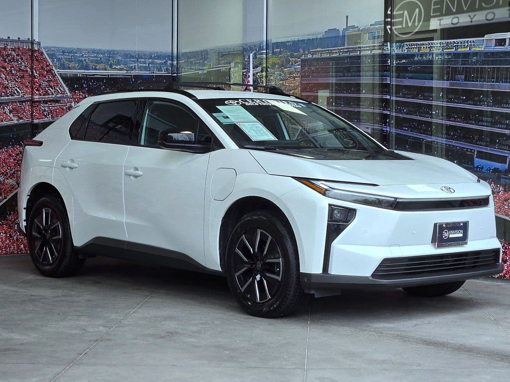 2026 Toyota bZ photo 1