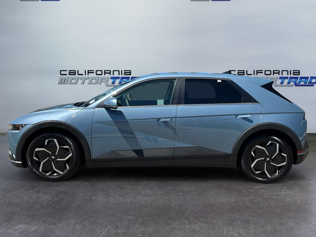 2024 Hyundai Ioniq 5 photo 1