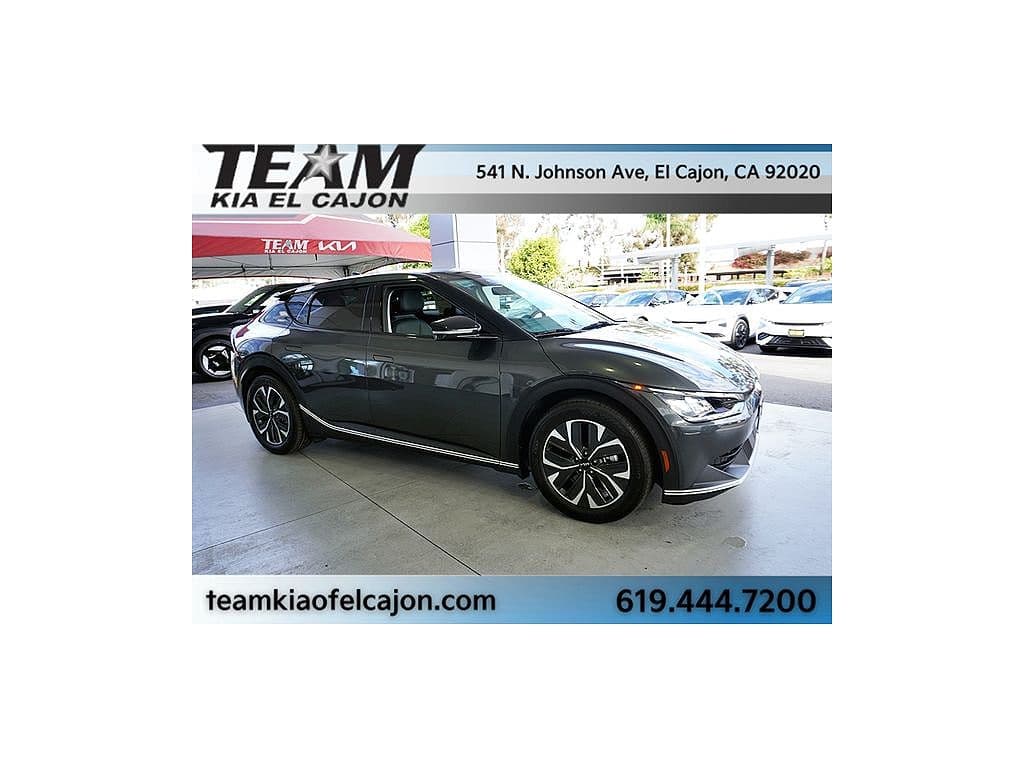 2023 Kia EV6 photo 1