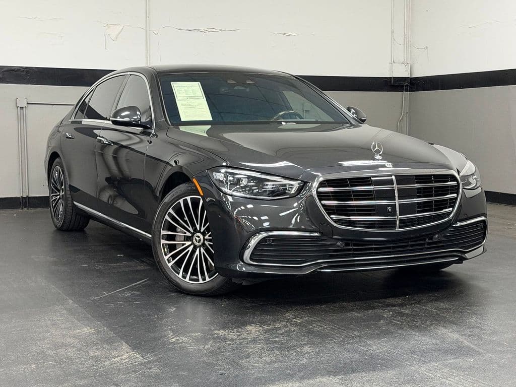 2023 Mercedes-Benz S-Class photo 1
