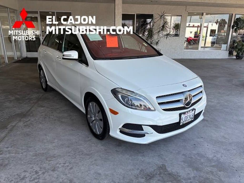 2016 Mercedes-Benz B-Class photo 1