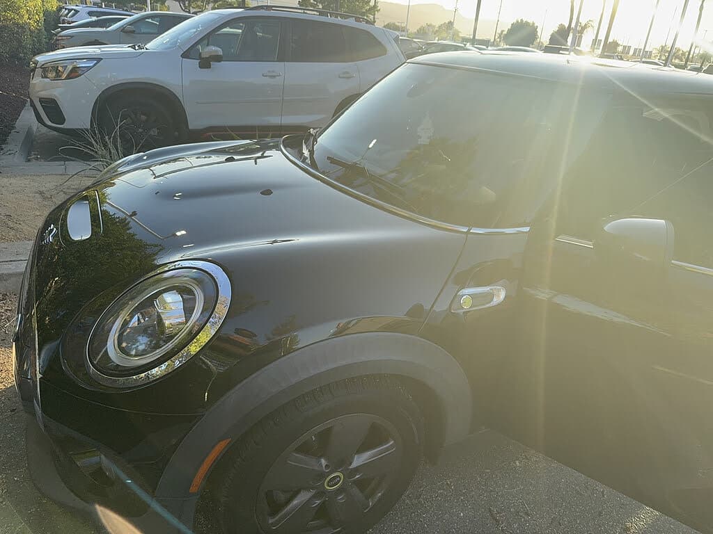 2021 Mini Cooper photo 1